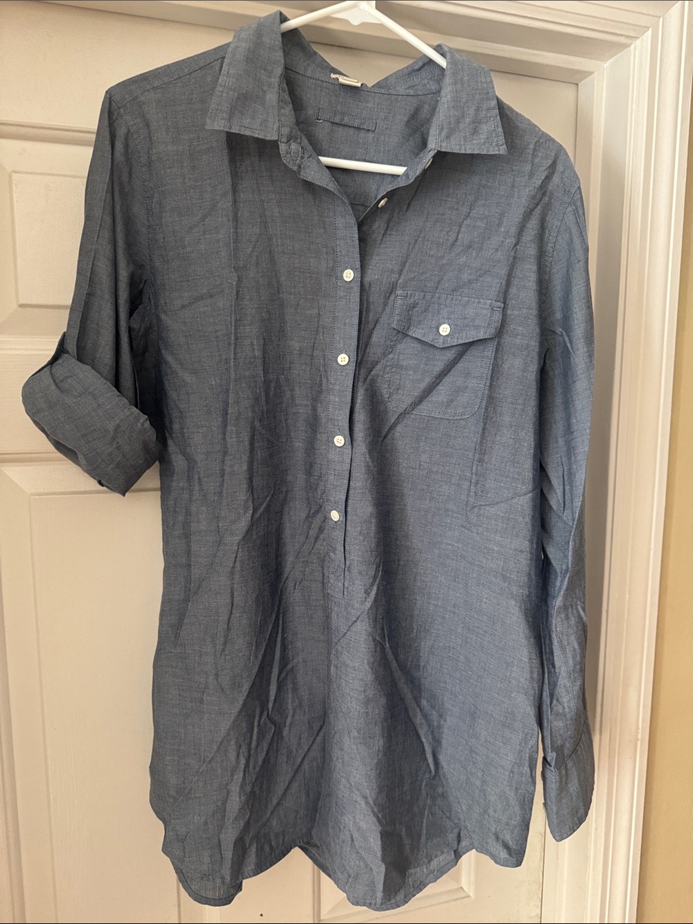 J. Crew Men's Long-Sleeve Chambray Button-Down Shirt - Denim Blue